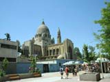 LOURDES